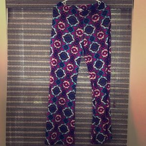 Patterned pants!